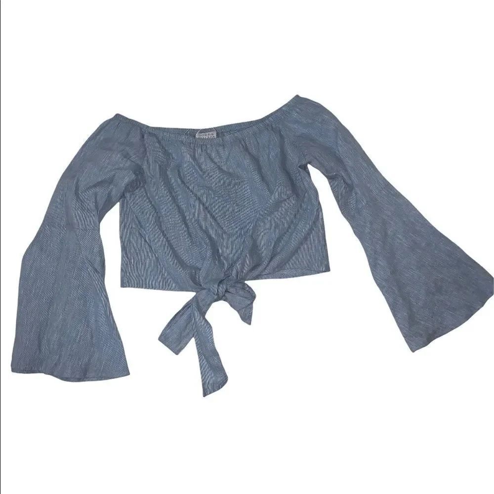 Donna Mizani blue tie bell sleeve crop top